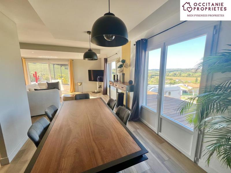 Villa - 99 m² - 4 pièces