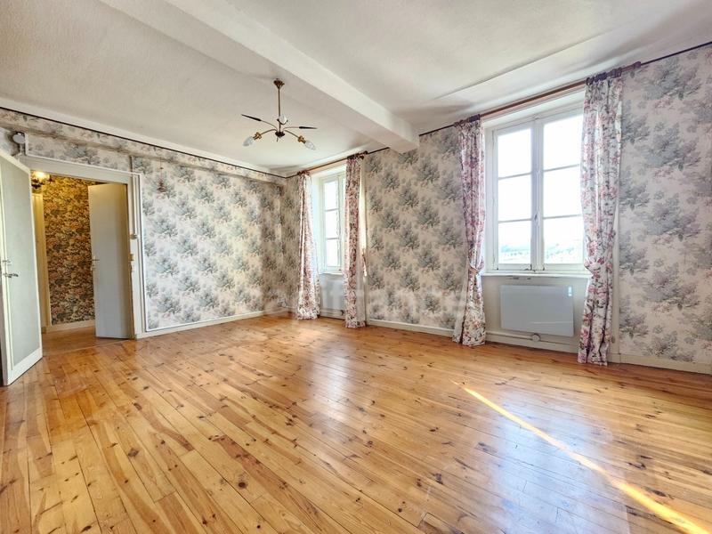 Maison de ville - 148 m² - 7 pièces