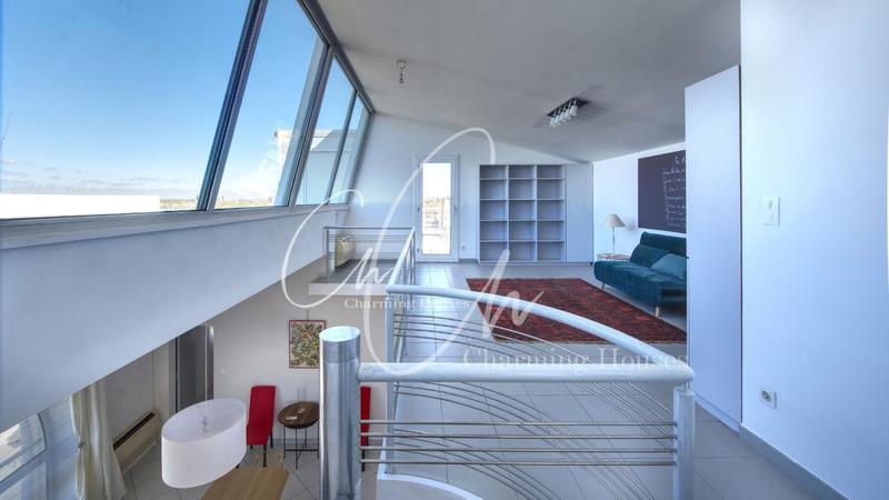 Appartement - 210 m² - 5 pièces