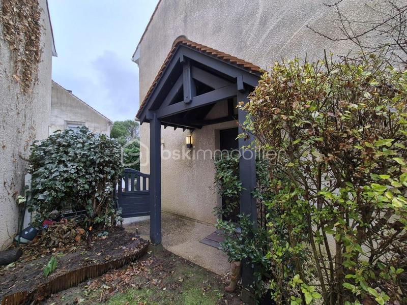 Maison - 103 m² - 6 pièces