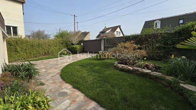 Maison - 88 m² - 5 pièces