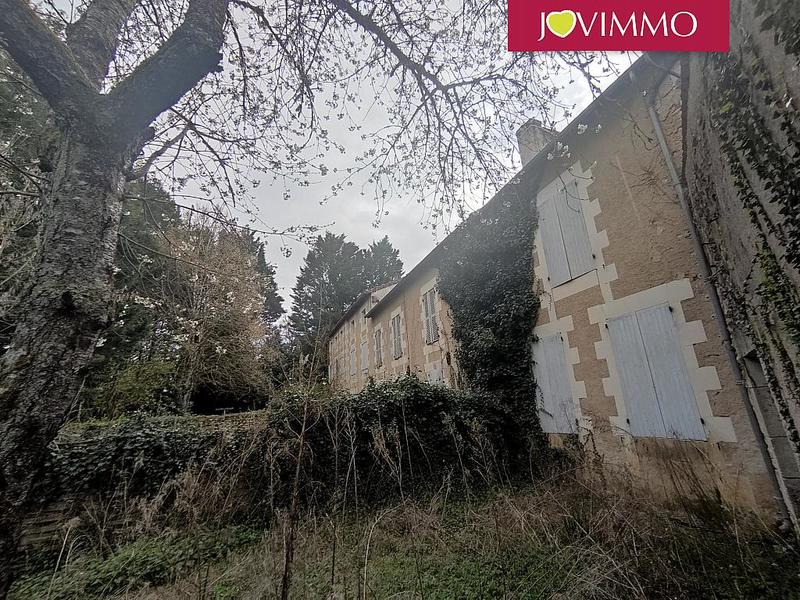 Maison - 544 m² - 14 pièces