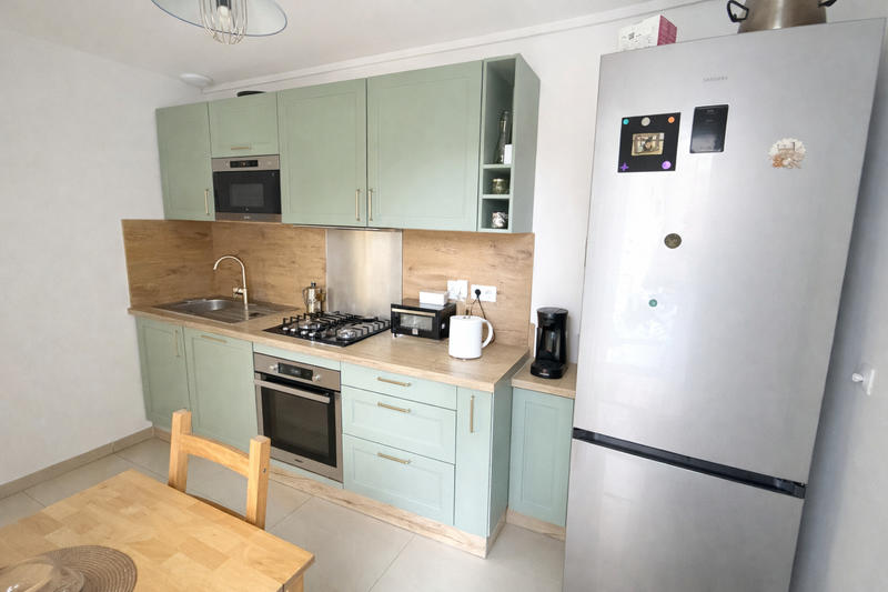 Appartement - 82 m² - 4 pièces