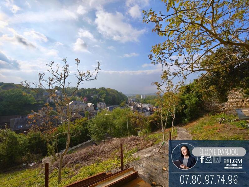 Maison - 215 m² - 7 pièces