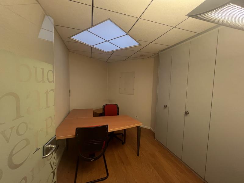 Local d'activités - 232 m²