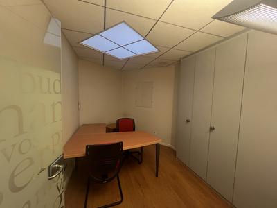 Local d'activités - 232 m²