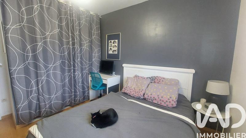 Maison - 93 m² - 5 pièces