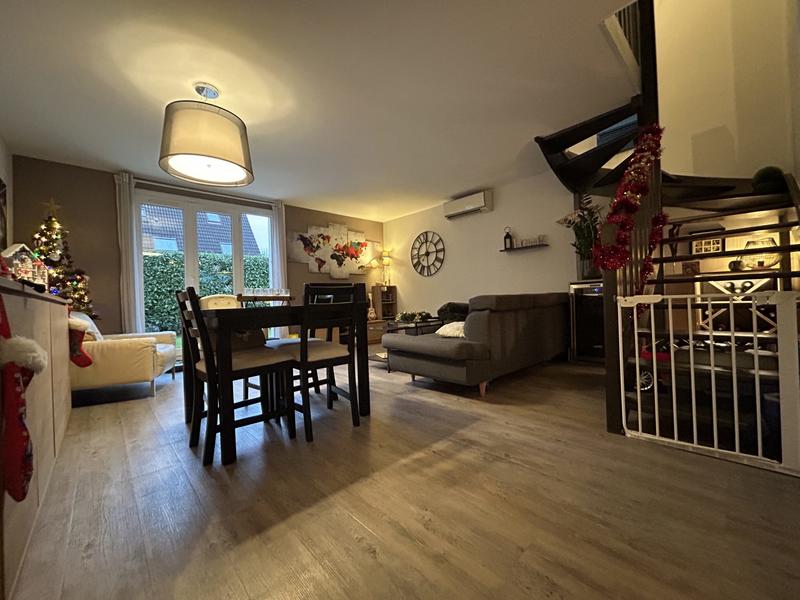 Maison - 86 m² - 5 pièces