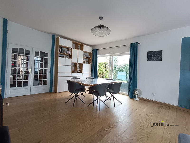 Maison - 191 m² - 7 pièces