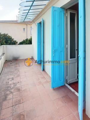 Immeuble - 95 m² - 6 pièces