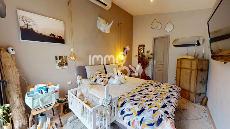 Maison - 152 m² - 6 pièces