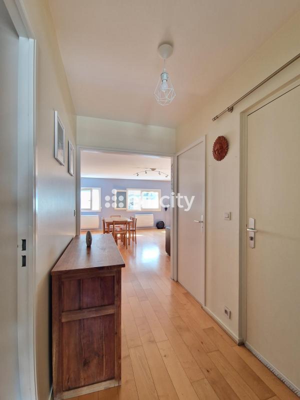 Appartement - 81 m² - 3 pièces