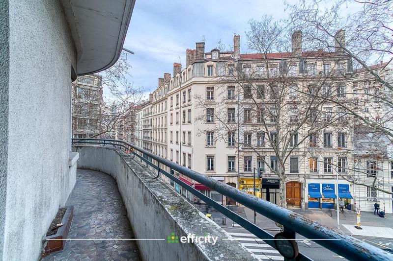 Appartement bourgeois - 133 m² - 5 pièces