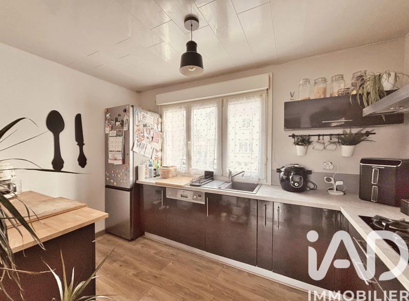 Maison - 86 m² - 5 pièces