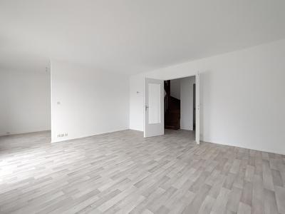 Appartement - 103 m² - 5 pièces