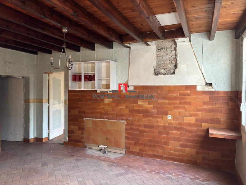 Maison - 204 m² - 8 pièces