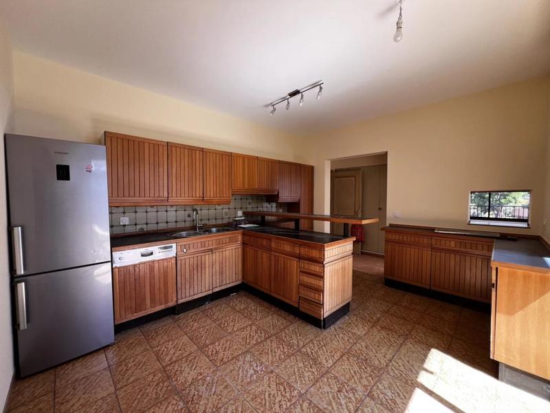 Villa - 302 m² - 5 pièces