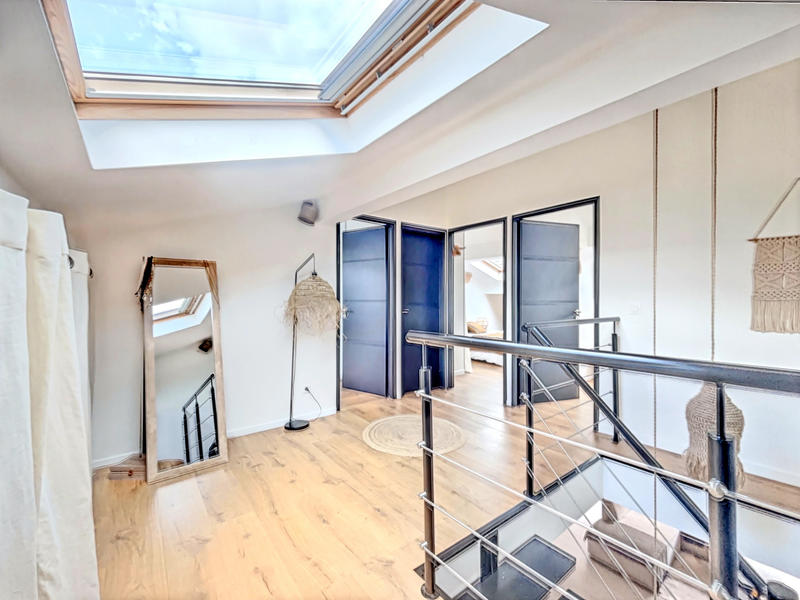 Triplex - 190 m² - 4 pièces