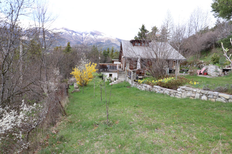 Maison - 190 m² - 8 pièces