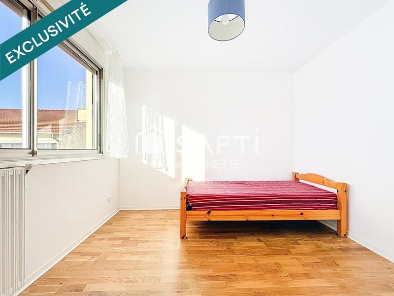 Appartement - 90 m² - 4 pièces