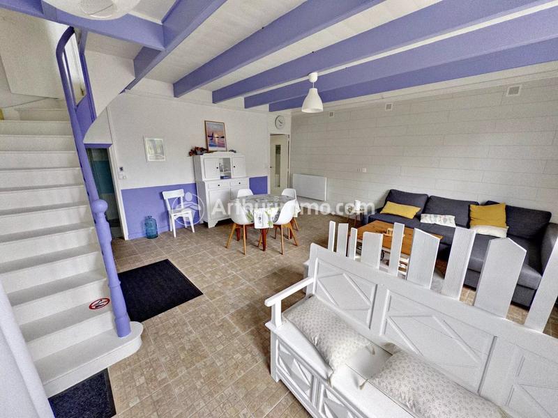 Maison - 80 m² - 4 pièces