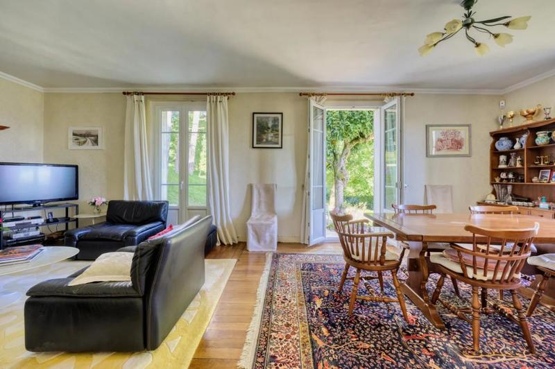 Maison de maîtres - 196 m² - 7 pièces