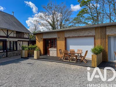 Maison - 374 m² - 17 pièces