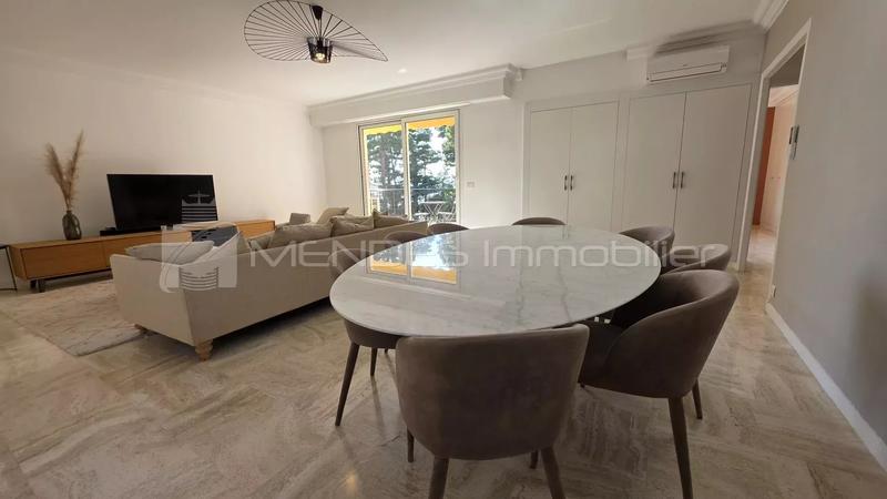 Appartement - 140 m² - 4 pièces