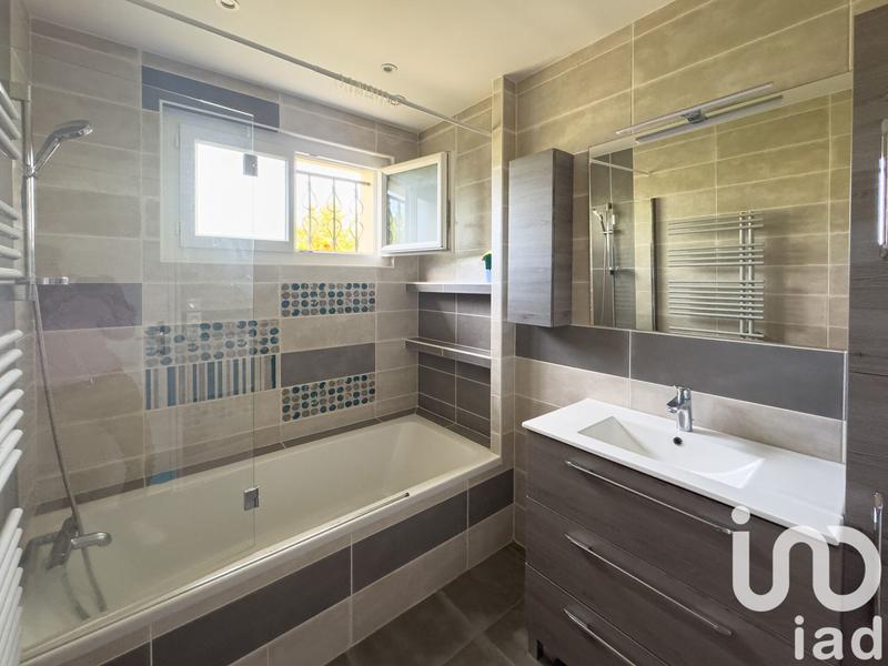 Maison - 262 m² - 10 pièces