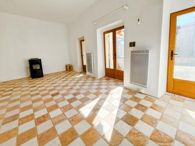 Maison de village - 87 m² - 3 pièces