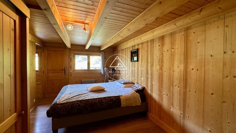 Châlet - 152 m² - 5 pièces