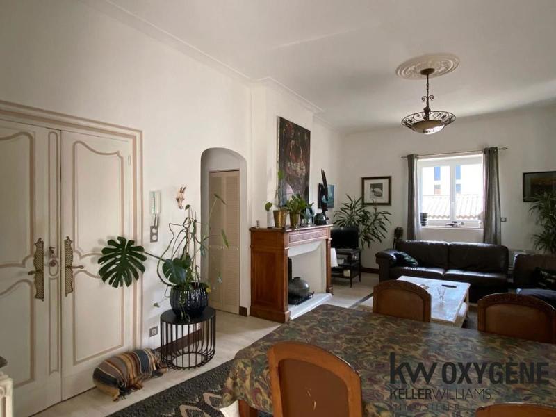 Appartement - 92 m² - 3 pièces