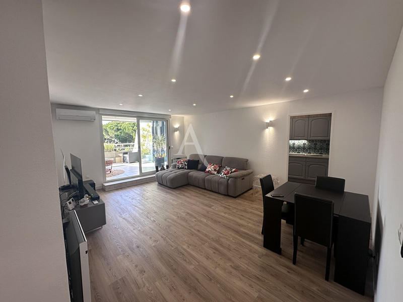 Appartement - 74 m² - 3 pièces