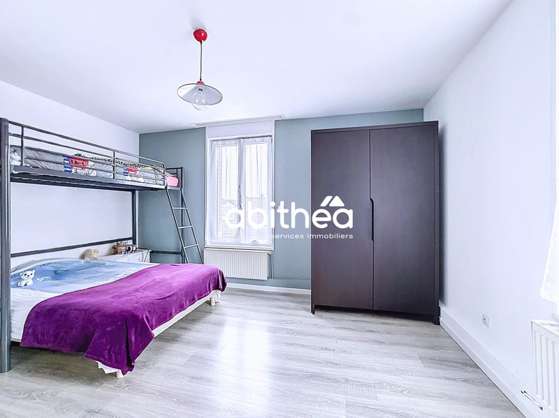 Maison - 198 m² - 8 pièces