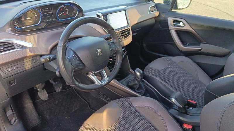 Peugeot 2008 1.2 VTi 82 Allure