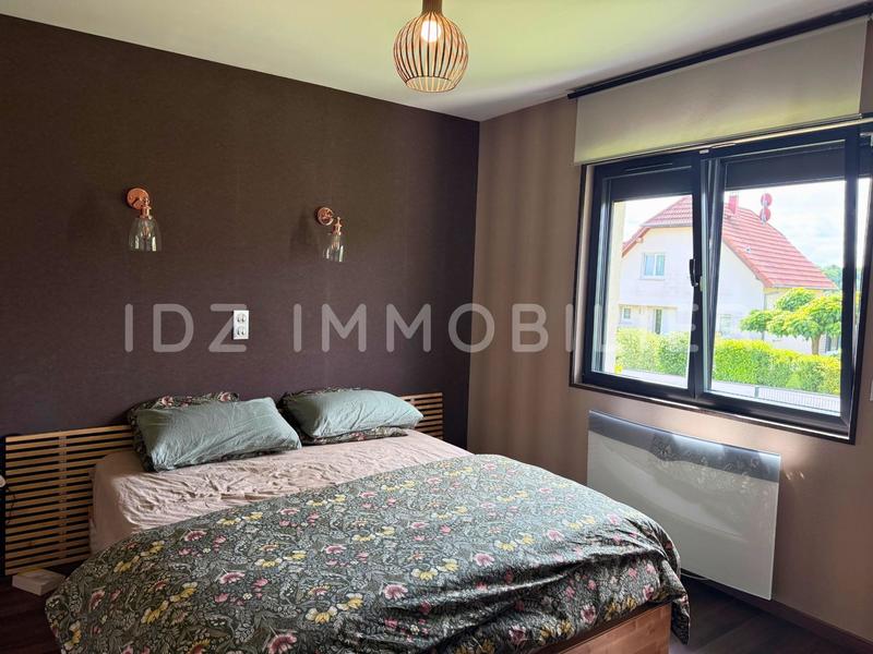 Maison traditionnelle - 144 m² - 6 pièces