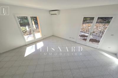 Villa - 96 m² - 4 pièces