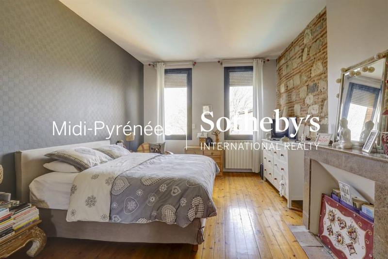 Maison - 258 m² - 5 pièces