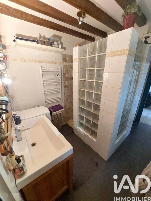 Maison - 400 m² - 8 pièces