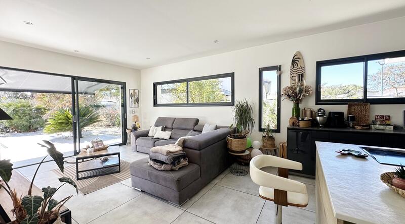 Maison contemporaine - 137 m² - 5 pièces