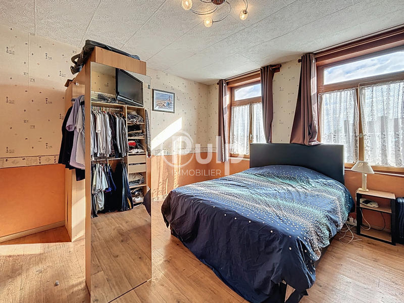 Maison - 159 m² - 6 pièces