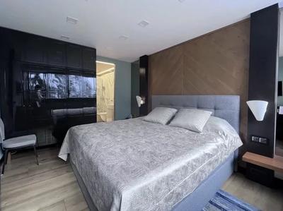 Appartement - 115 m² - 4 pièces