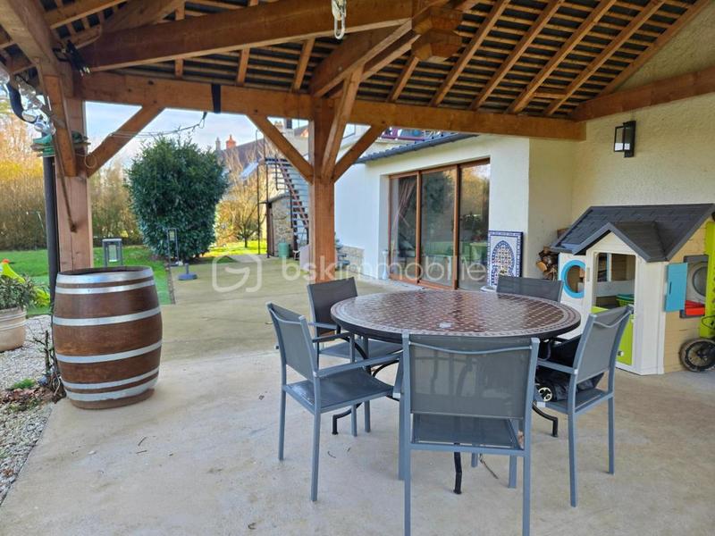 Maison en pierre - 201 m² - 5 pièces