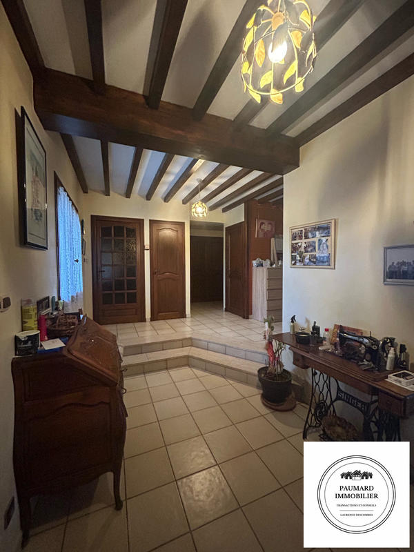 Maison - 191 m² - 8 pièces