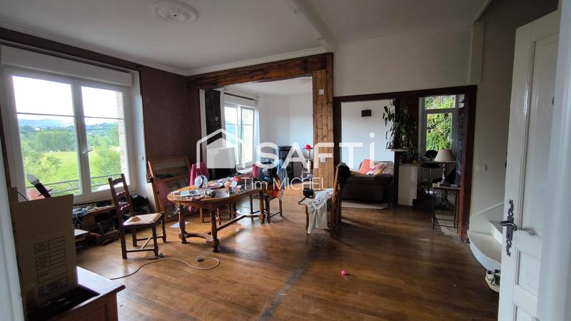 Maison - 141 m² - 5 pièces