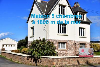Maison - 142 m² - 8 pièces