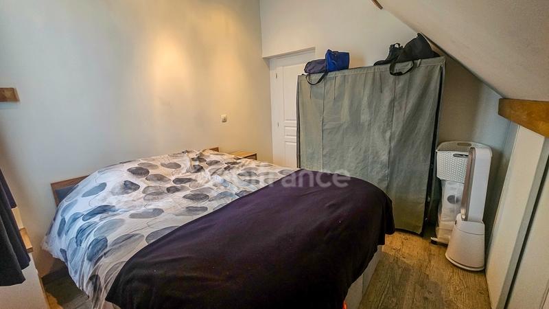 Maison - 92 m² - 5 pièces