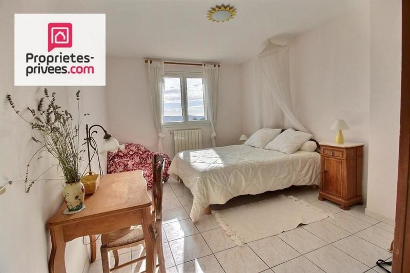 Villa - 142 m² - 5 pièces