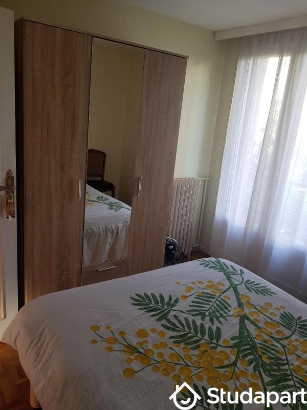 Chambre - 13 m² - 1 pièce