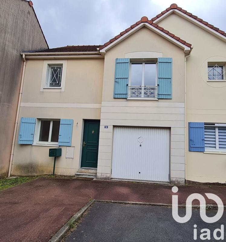 Maison - 94 m² - 5 pièces